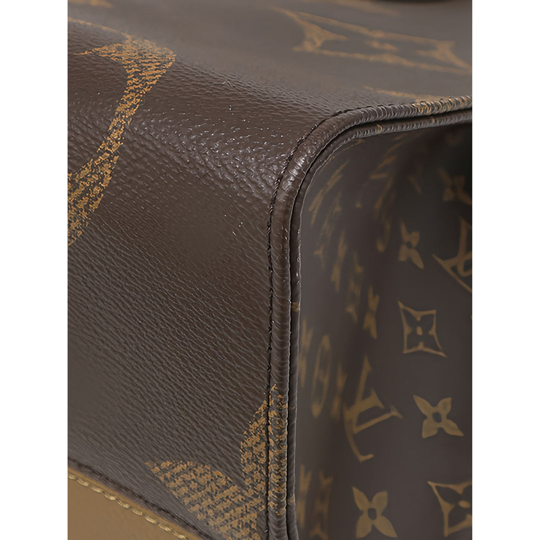 Louis Vuitton Giant OnTheGo GM Monogram Reverse Marron – vue 10 – GABY PARIS