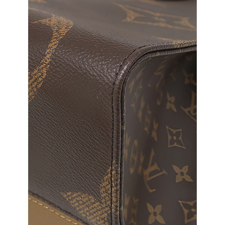 Louis Vuitton Giant OnTheGo GM Monogram Reverse Marron – vue 10 – GABY PARIS