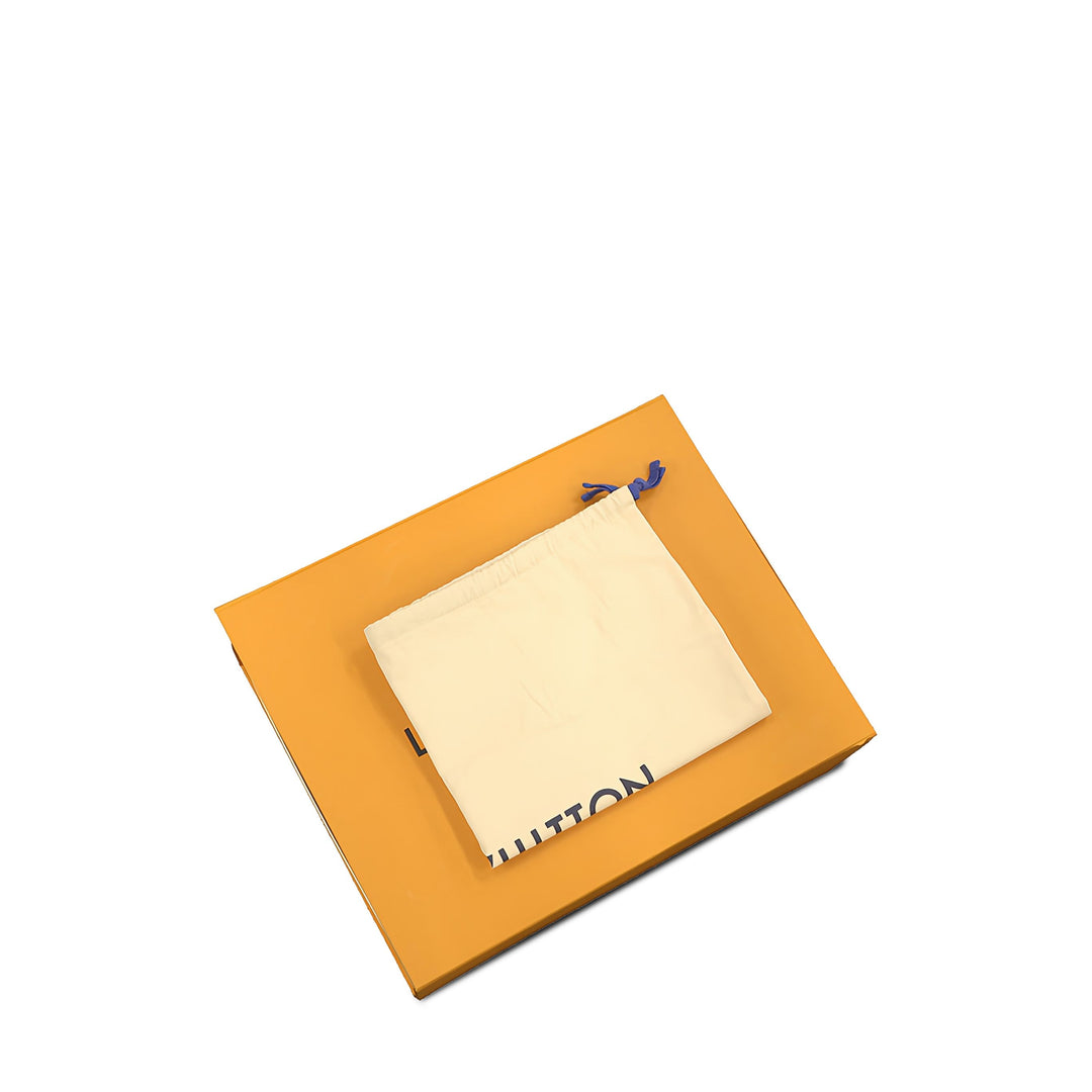 Louis Vuitton Giant OnTheGo GM Monogram Reverse Marron – vue 6 – GABY PARIS