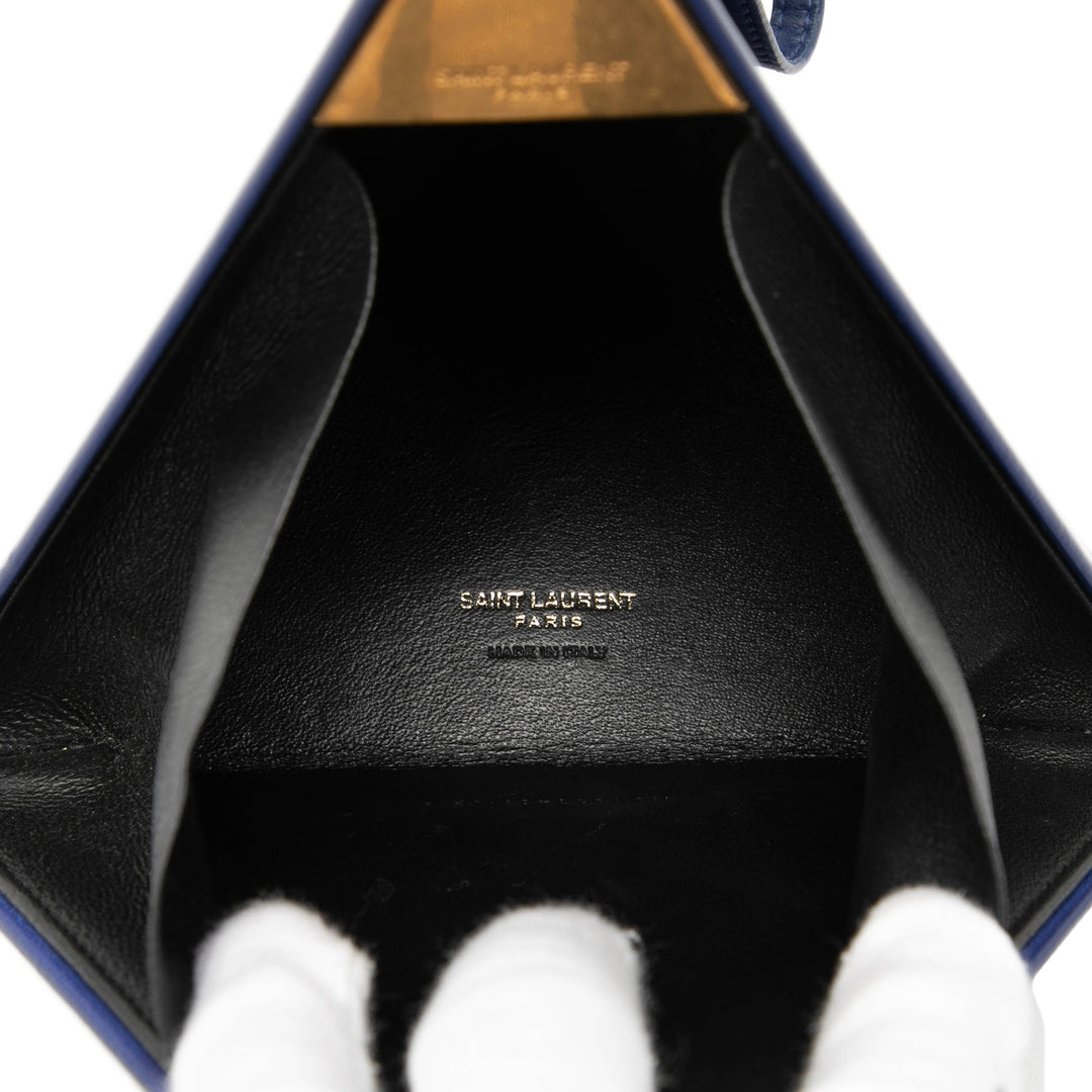 Saint Laurent Small Cuir Pyramid Boîte Sac