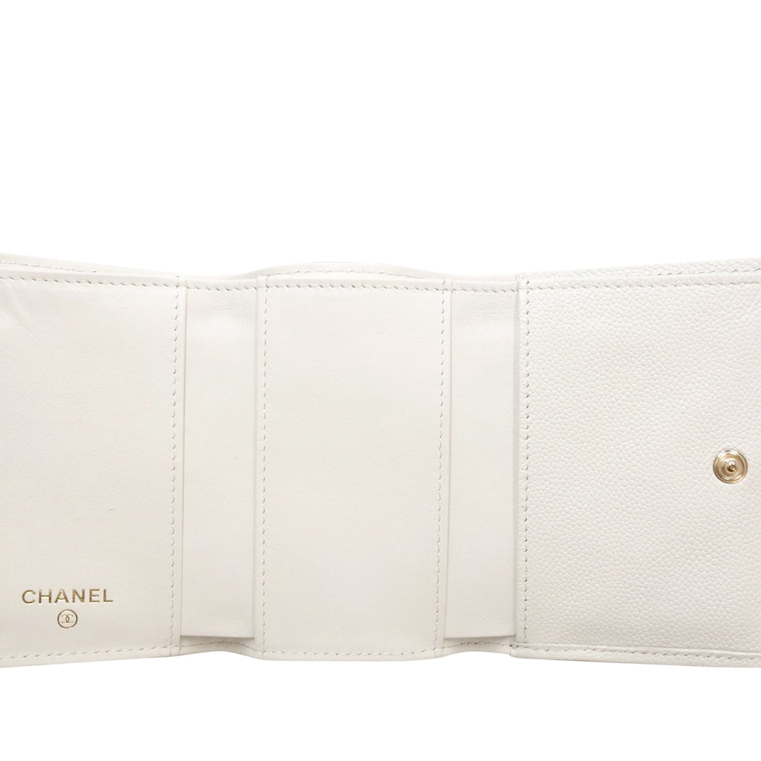 Chanel CC Matelassé Caviar à rabat Card Holder Portefeuille
