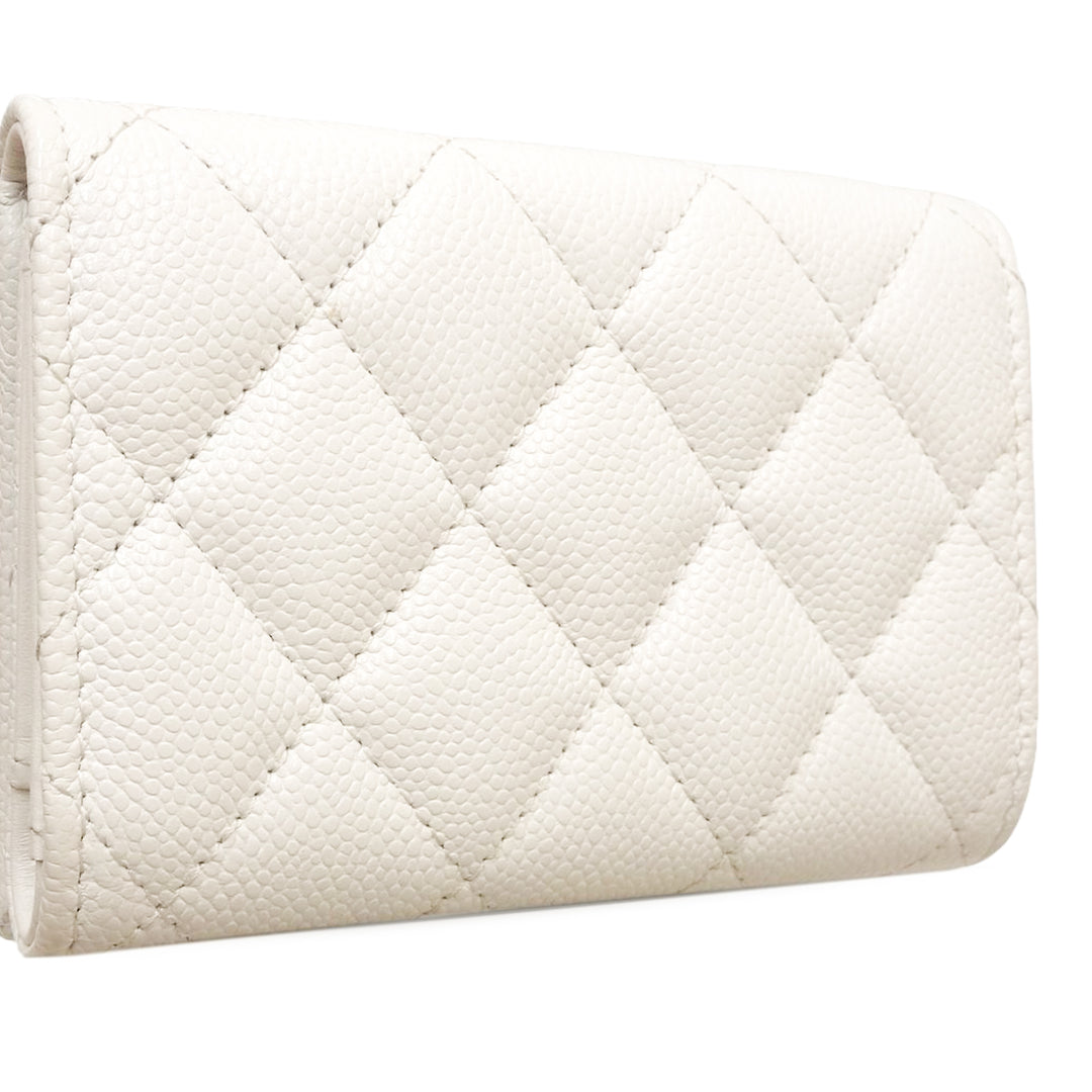 Chanel CC Matelassé Caviar à rabat Card Holder Portefeuille