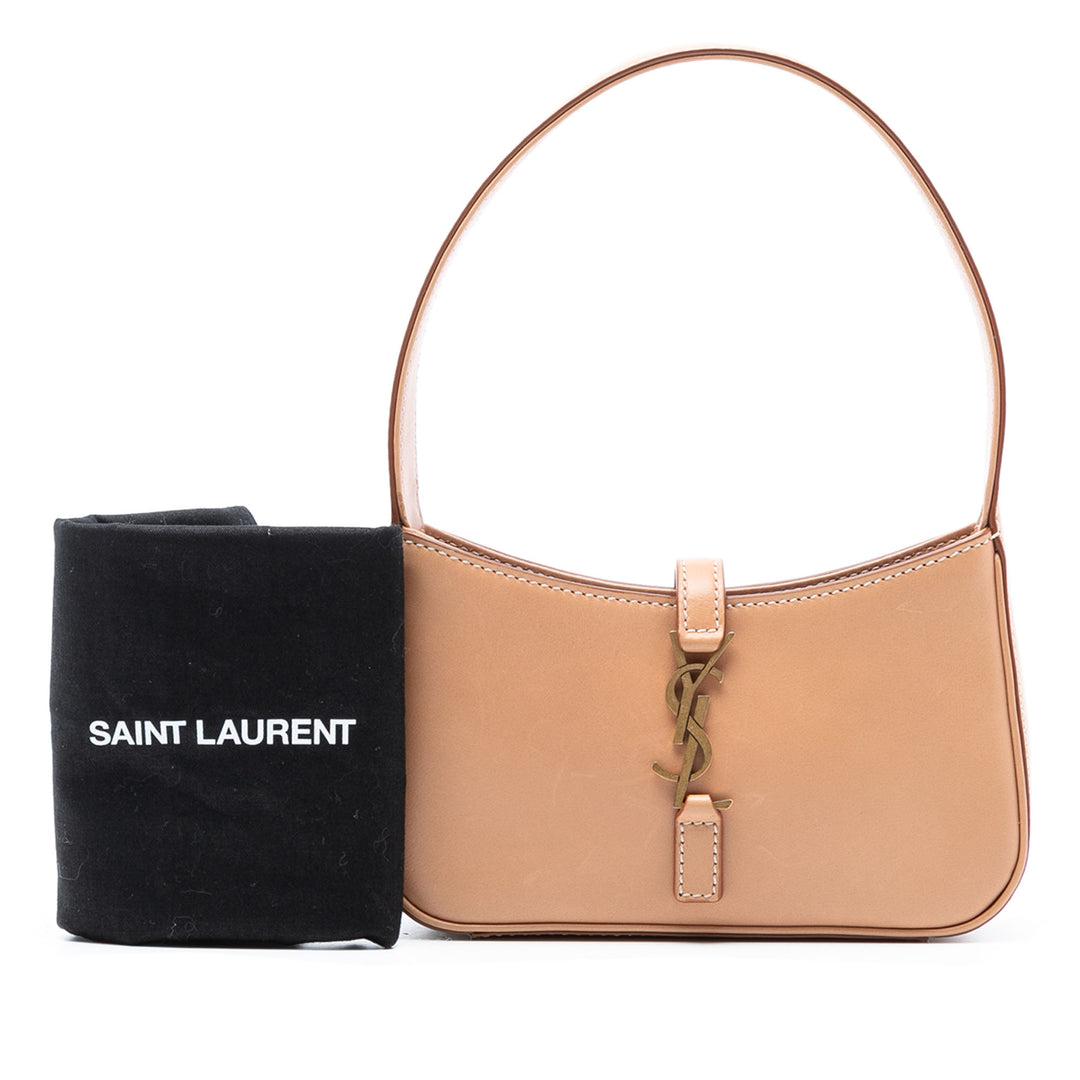 Saint Laurent Mini Smooth Cuir de veau Le 5 a 7