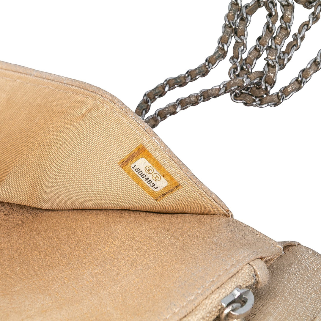 Chanel CC Quilted Iridescent Cuir de veau Wallet on Chain Doré