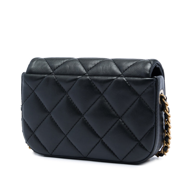 Chanel Matelassé Nailed CC à rabat Mini Cuir de veau