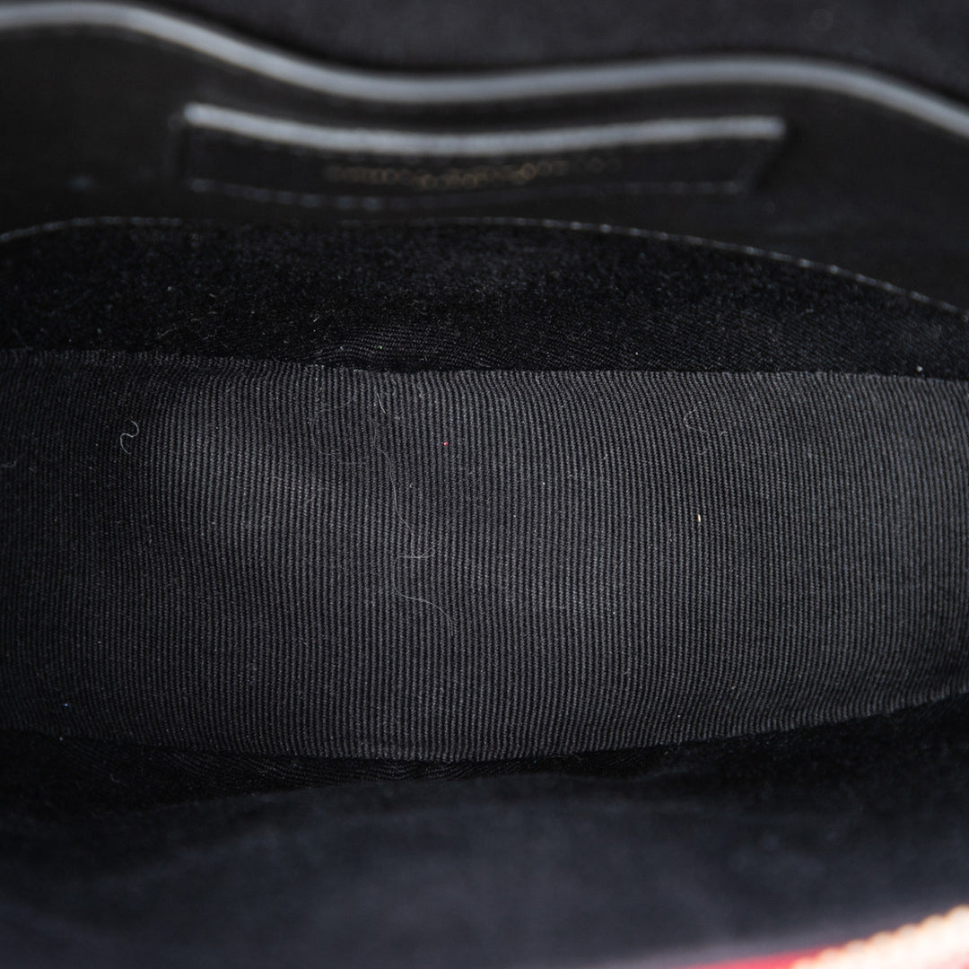 Saint Laurent Cuir verni Sac Coeur Heart Shaped Pochette