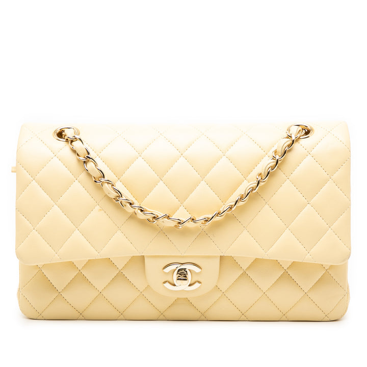 Chanel Medium Classic Cuir d’agneau Double rabat Jaune – GABY PARIS Authentique
