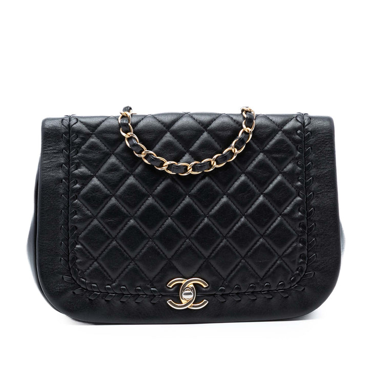 Chanel Matelassé Cuir d’agneau Braided Saddle à rabat