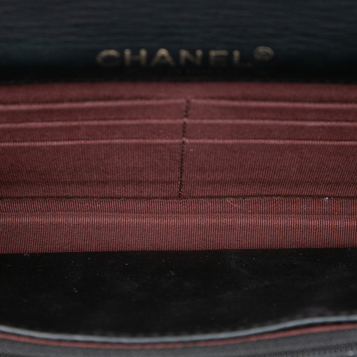 Chanel Matelassé Cuir verni Golden Class Wallet on Chain