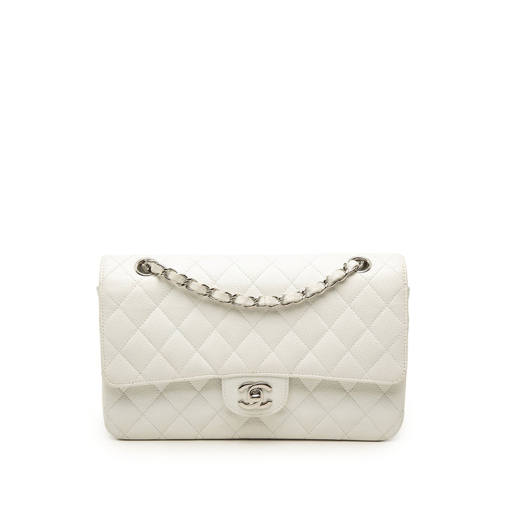 Chanel Classic Double rabat Moyen Cuir caviar Blanc – vue principale – GABY PARIS