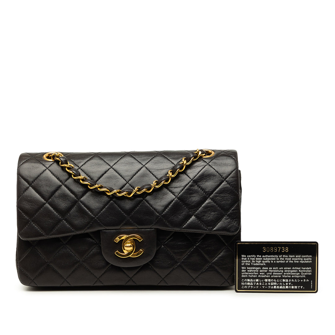 Classic Double rabat Petit Cuir d'agneau Noir