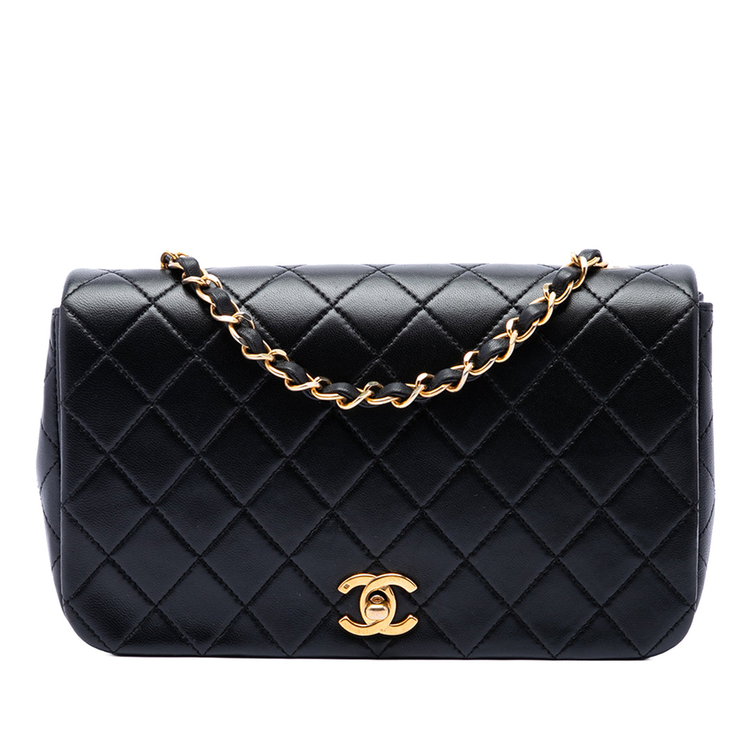 Chanel CC Matelassé Rabat intégral Moyen Cuir d'agneau Noir – vue principale – GABY PARIS