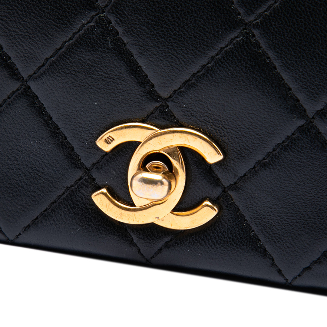 Chanel CC Matelassé Rabat intégral Moyen Cuir d'agneau Noir – vue 5 – GABY PARIS
