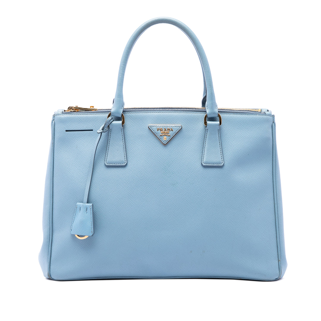 Prada Sac à main Lux Galleria Double Zippé Saffiano Moyen Bleu – vue principale – GABY PARIS