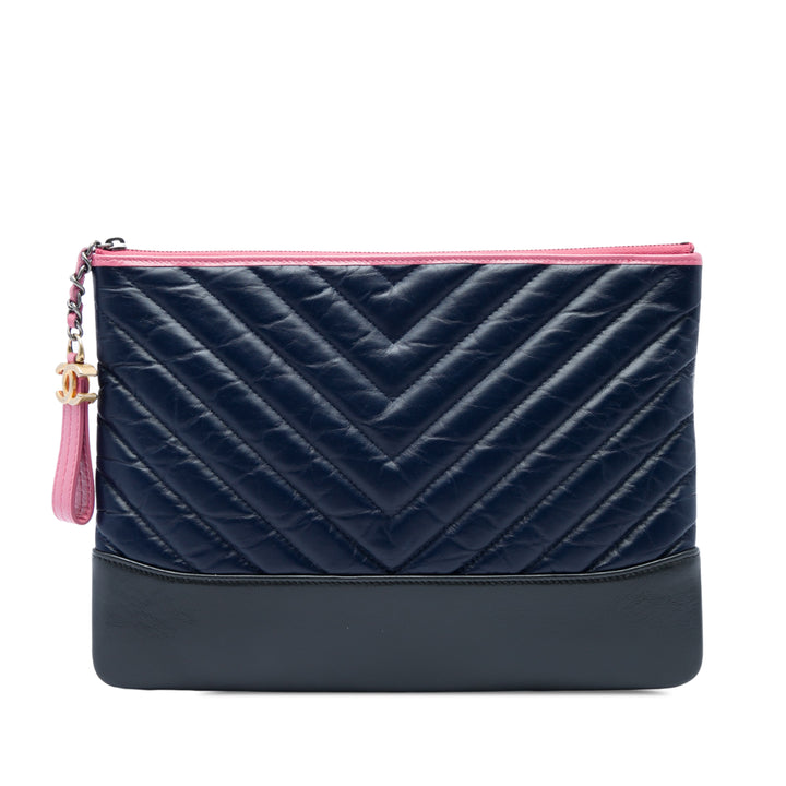 Chanel Chevron vieilli Gabrielle Trousse de maquillage Moyen Cuir de veau Bleu