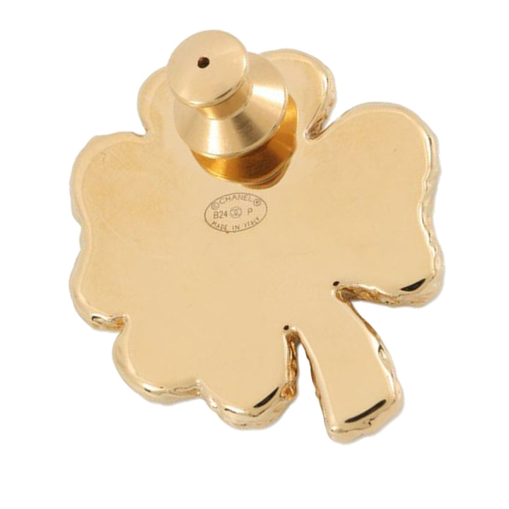 Chanel CC plaqué Resin Clover Broche – GABY PARIS Authentique