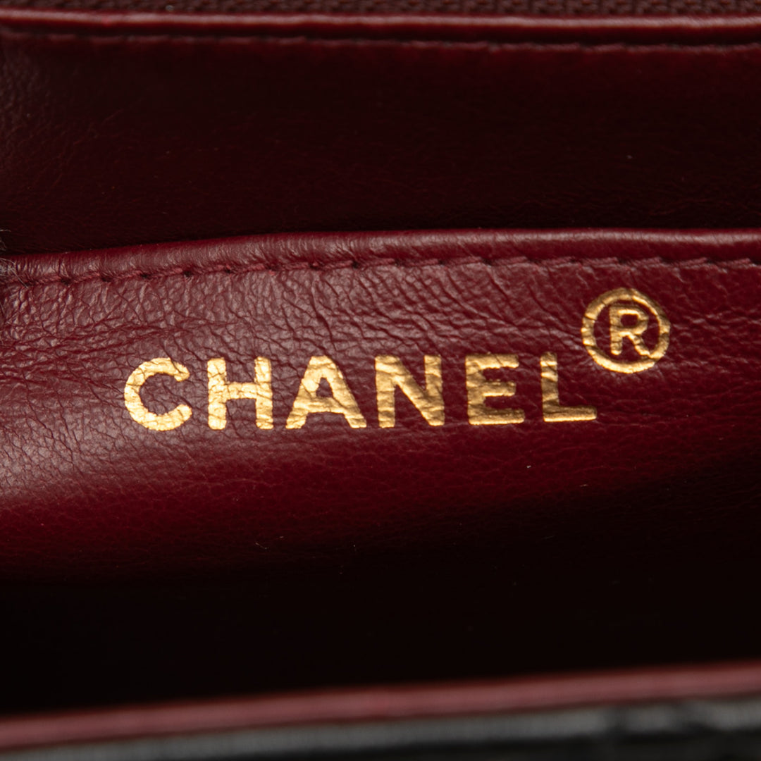 Chanel Matelassé Cuir d’agneau XL Square à rabat