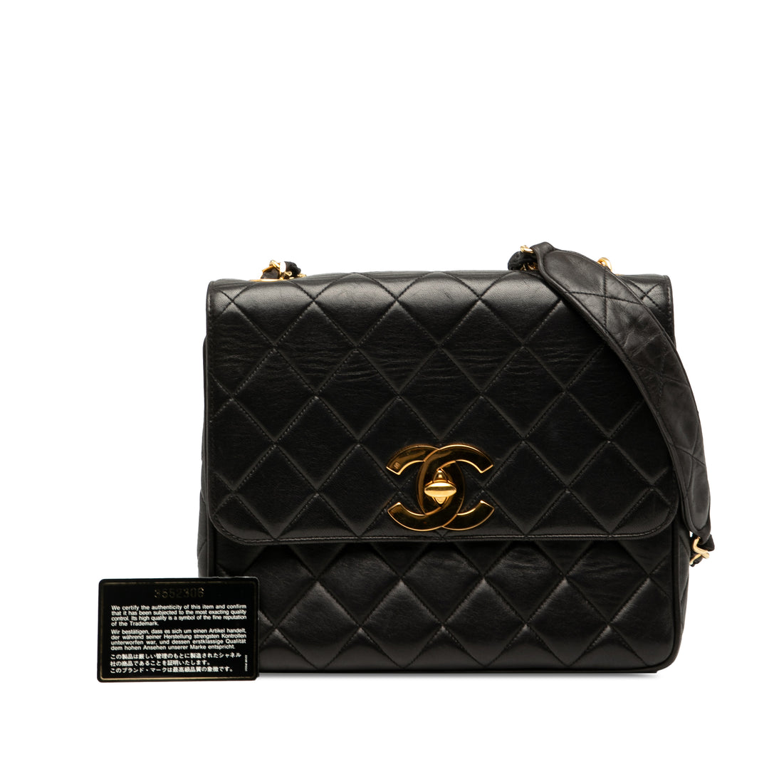 Chanel Matelassé Cuir d’agneau XL Square à rabat