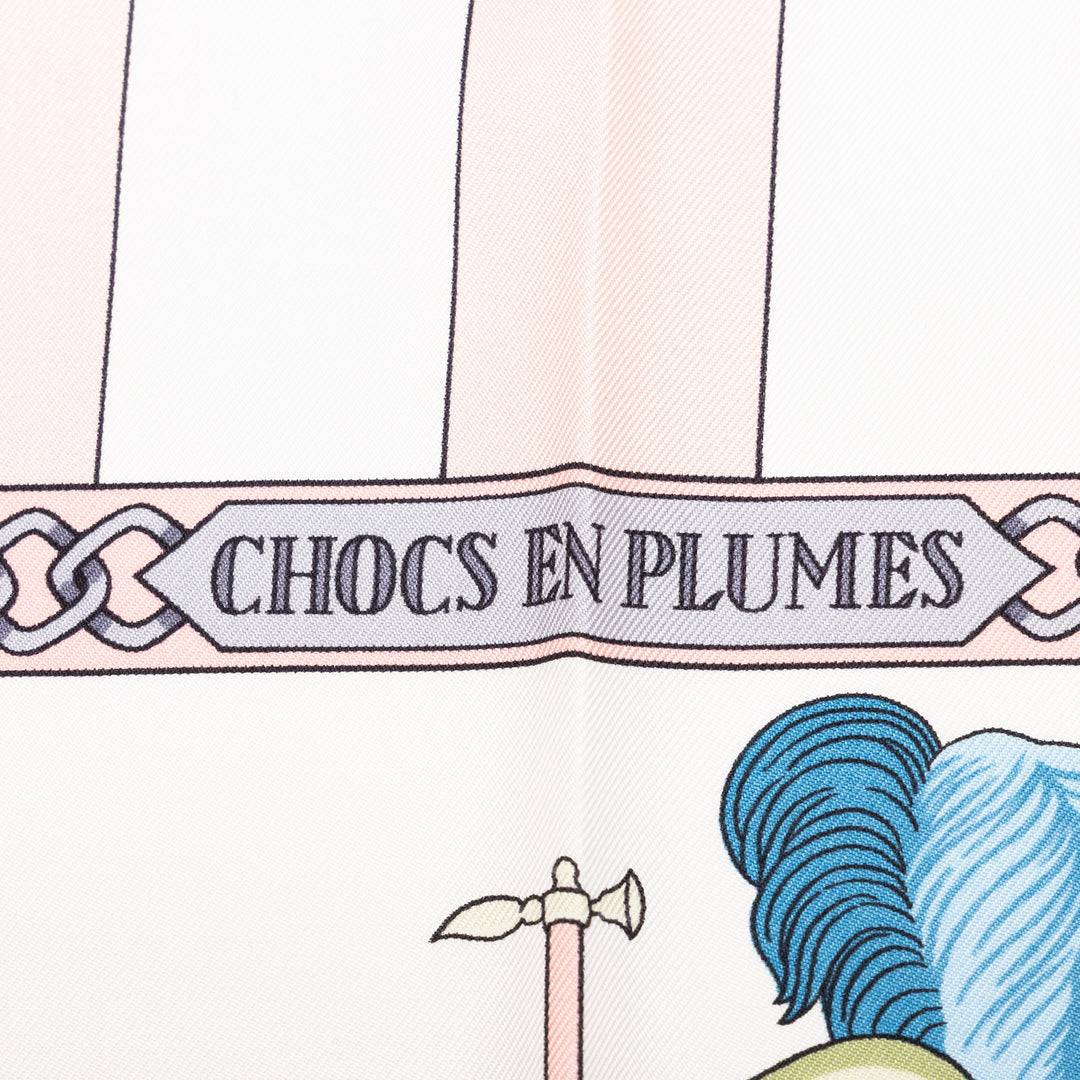 Hermès Carré Chocs En Plumes 90 Rose – vue 4 – GABY PARIS