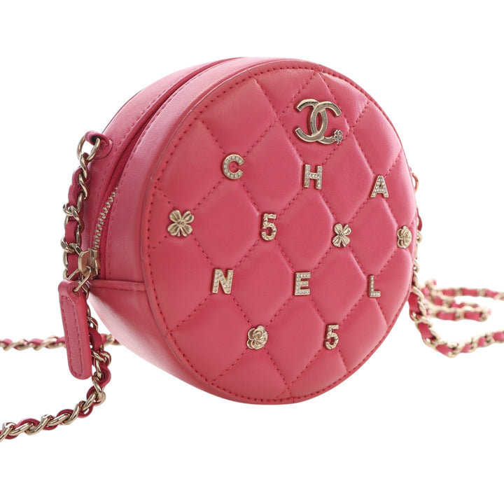 Chanel CC Matelassé Cuir d’agneau Lucky Charms Rond Pochette avec chaîne