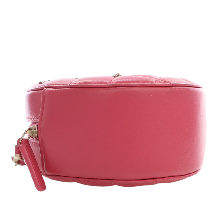 Chanel CC Matelassé Cuir d’agneau Lucky Charms Rond Pochette avec chaîne
