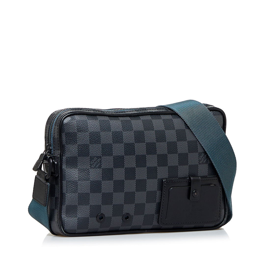 Damier Graphite Alpha Messenger Bag Black - Gaby Paris