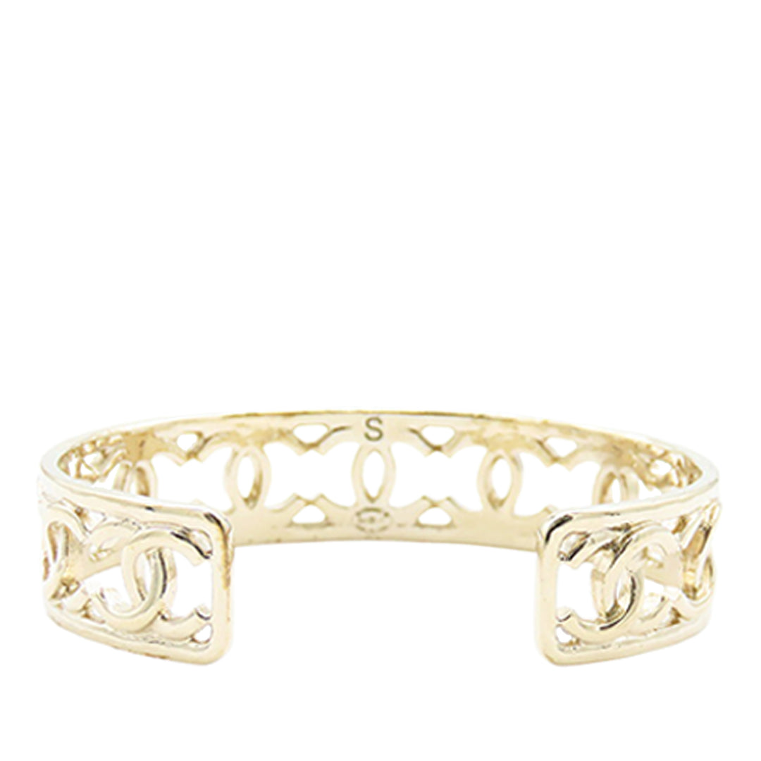 Chanel plaqué Multiple CC Cuff Bracelet S