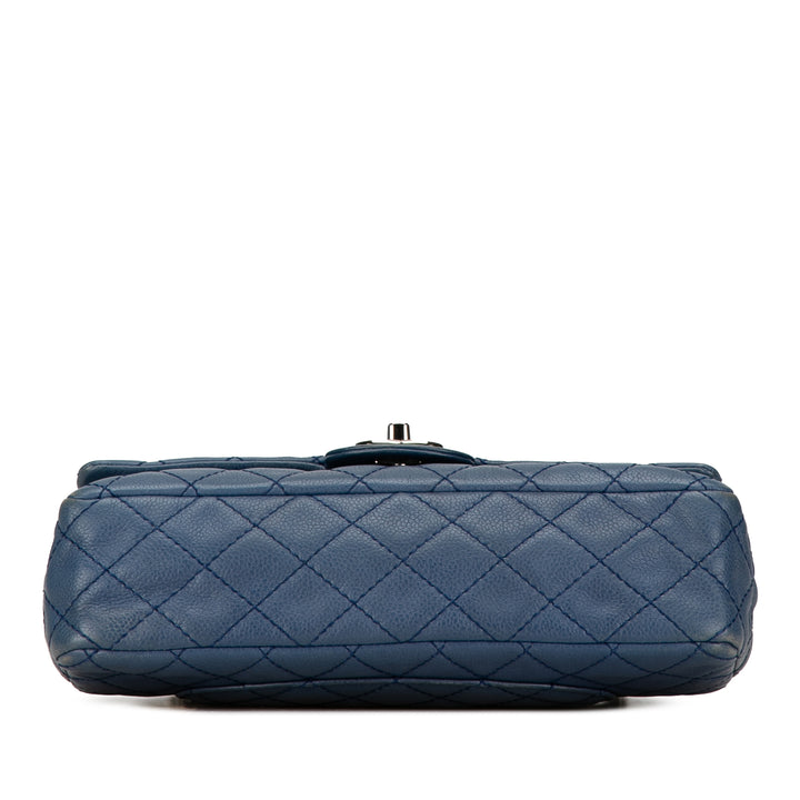 Chanel Medium Classic Caviar Double rabat Bleu – GABY PARIS Authentique