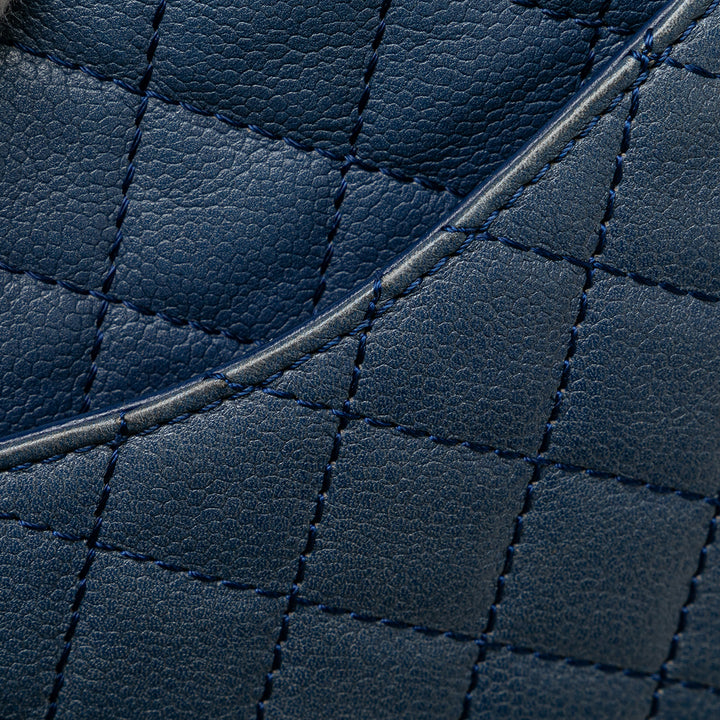 Chanel Medium Classic Caviar Double rabat Bleu – GABY PARIS Authentique