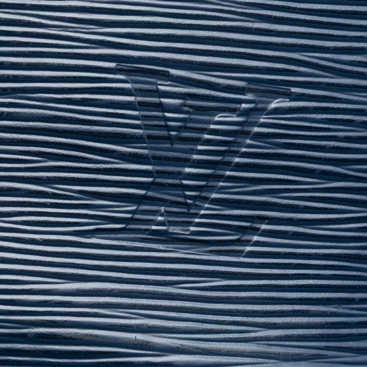 Louis Vuitton Sac seau NeoNoe Épi MM Bleu – vue 6 – GABY PARIS