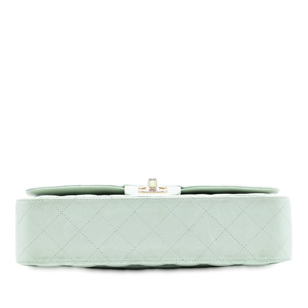 Chanel Medium Classic Iridescent Cuir d’agneau Double rabat