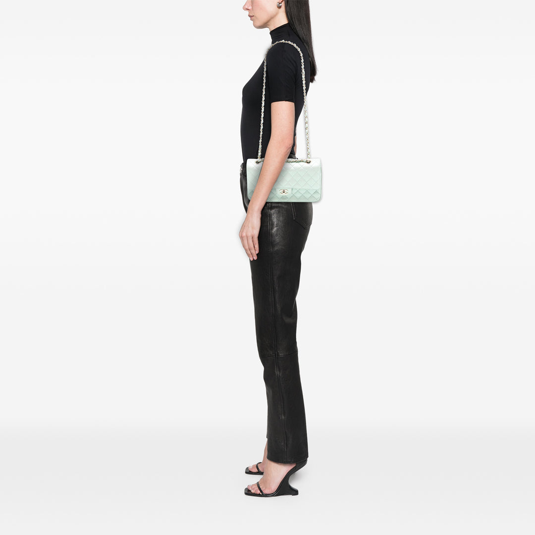Chanel Medium Classic Iridescent Cuir d’agneau Double rabat