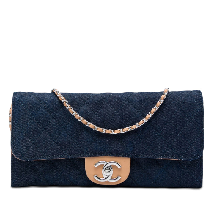 CC Matelassé Turn Lock Wallet on Chain Jean Bleu