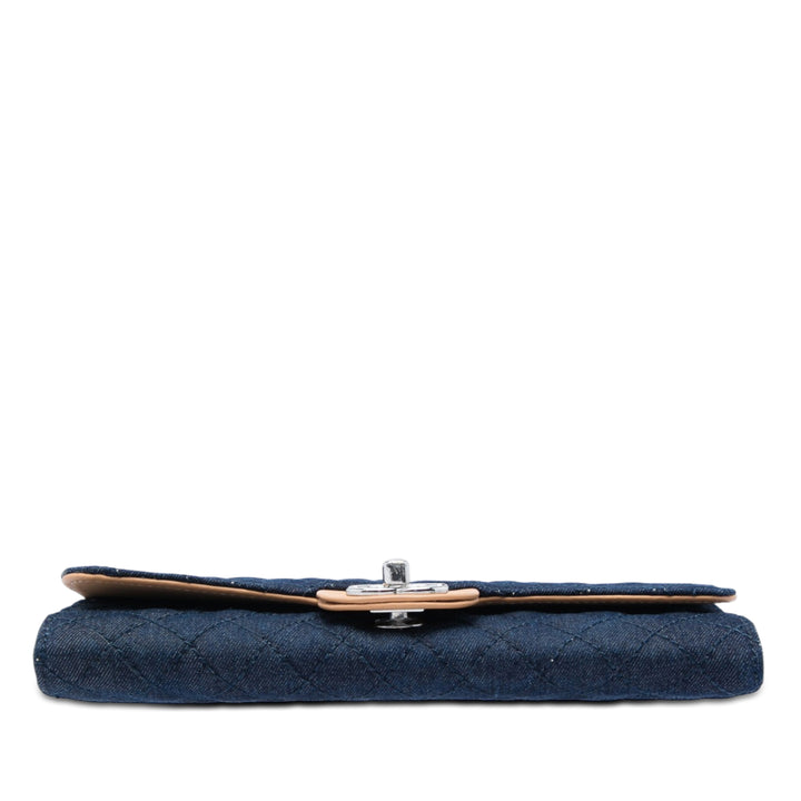 CC Matelassé Turn Lock Wallet on Chain Jean Bleu