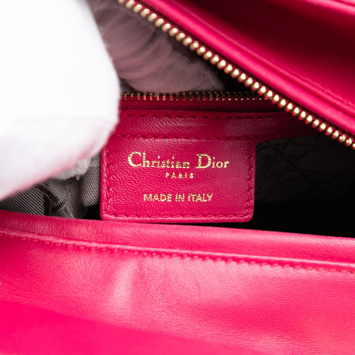 Dior Large Cuir d’agneau Cannage Lady Dior