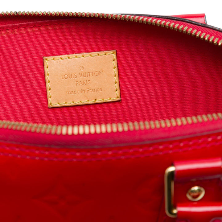 Louis Vuitton Alma PM Cuir verni Monogram Rouge – vue 5 – GABY PARIS