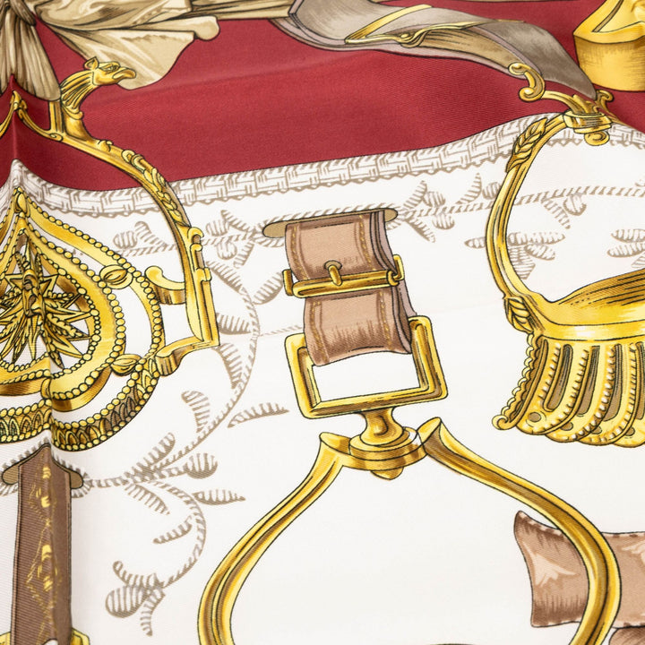 Hermès Carré Etriers 90 Blanc – vue 6 – GABY PARIS