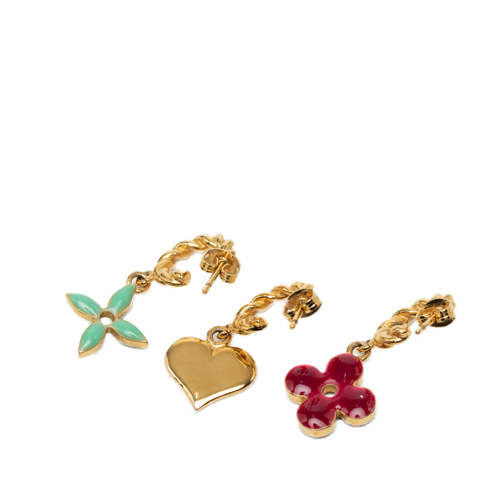Louis Vuitton plaqué Émail Sweet fermoir poussette Boucles d'oreilles Monogram Doré – vue 2 – GABY PARIS