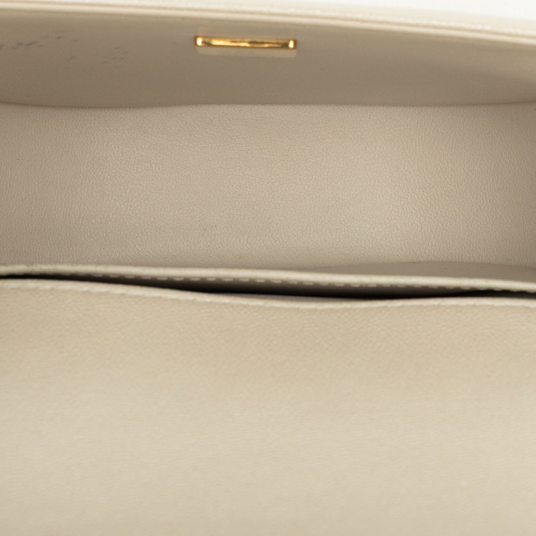 Matelassé Boy Sac Messenger Petit Cuir caviar Blanc