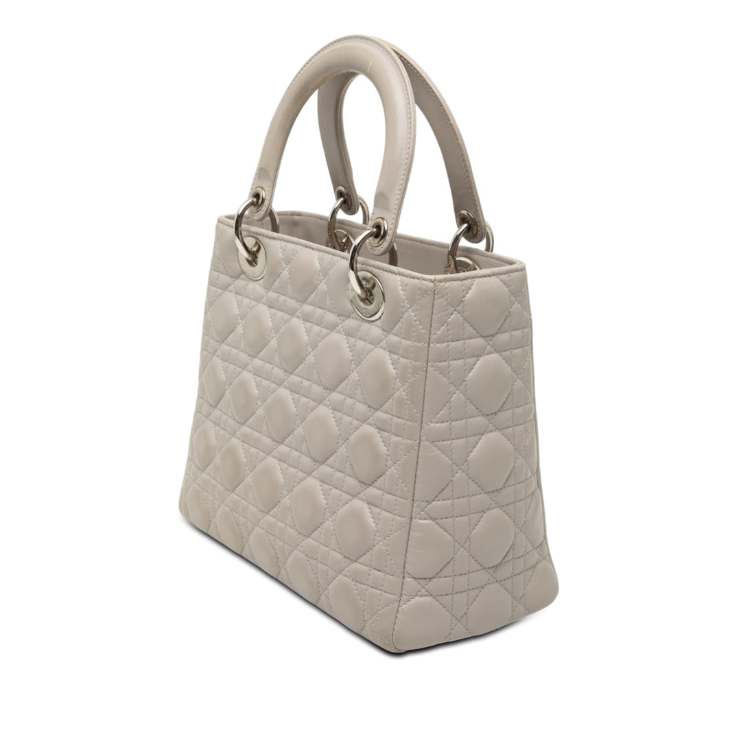 Dior Medium Cuir d’agneau Cannage Lady Dior