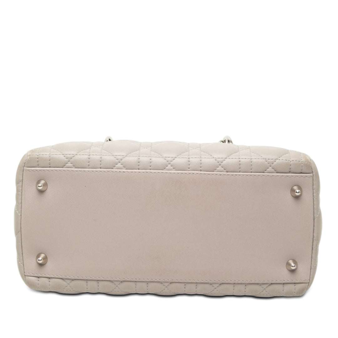 Dior Medium Cuir d’agneau Cannage Lady Dior