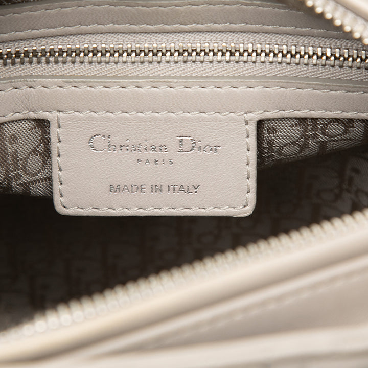 Dior Medium Cuir d’agneau Cannage Lady Dior