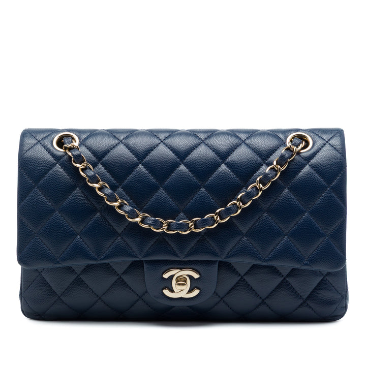 Chanel Sac porté épaule Classic Double rabat Moyen Cuir caviar Bleu – vue principale – GABY PARIS