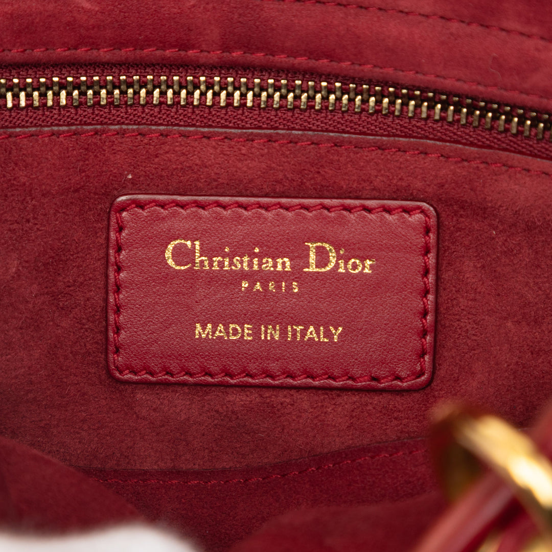 Lady Dior Cannage clouté Souple Petit Cuir d'agneau Rouge