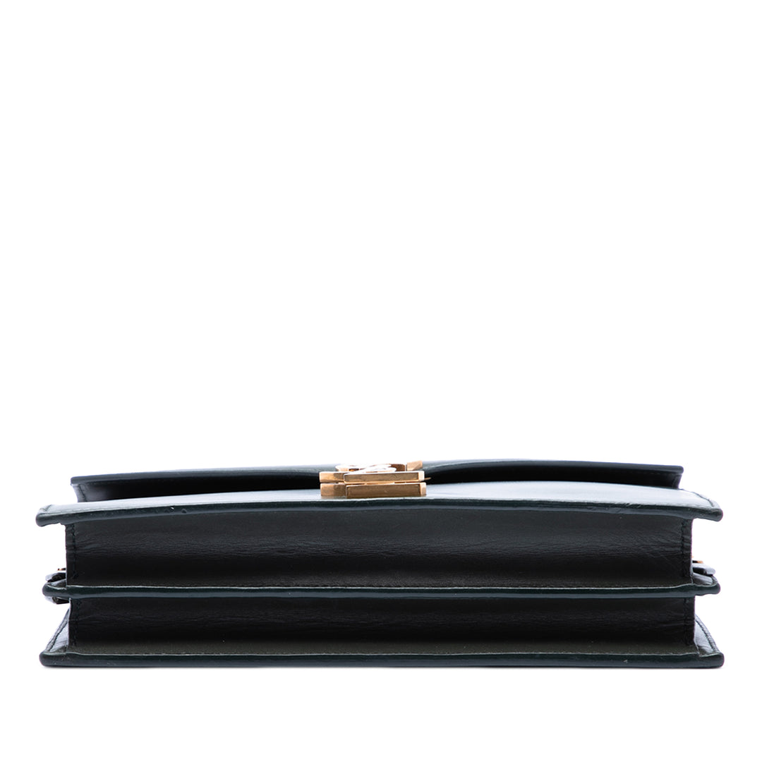 Saint Laurent Smooth Cuir de veau Monogram Cassandra Clasp Sac