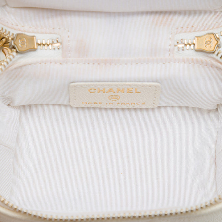 Chanel Chaîne Zippé Vanity Mini Cuir caviar