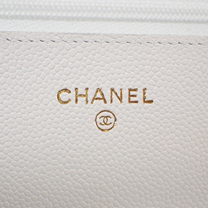 Classic Wallet on Chain Cuir caviar Blanc
