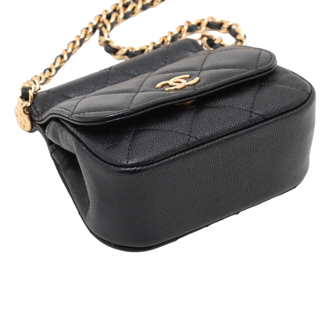 Chanel CC Matelassé Caviar Frame à rabat Pochette avec chaîne