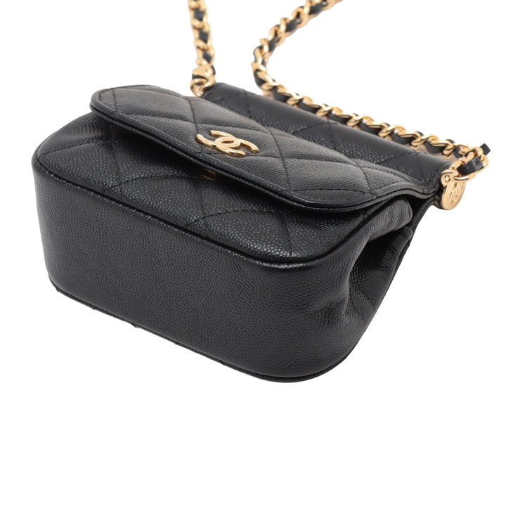 Chanel CC Matelassé Caviar Frame à rabat Pochette avec chaîne