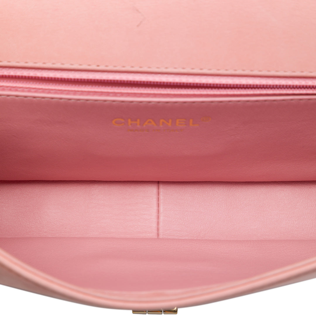 Chanel Chocolate Bar Cuir d’agneau Reissue 2.55 à rabat